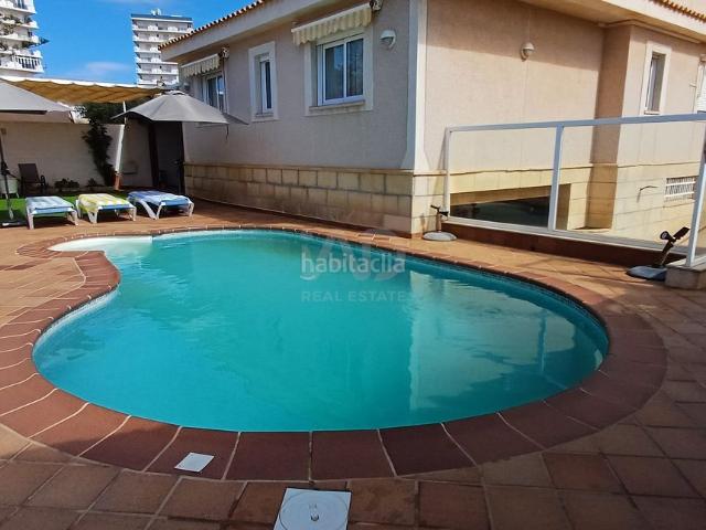 Chalet en venta en Manga del Mar Menor La, Playa del Galán. Chalets Manga del Mar Menor.