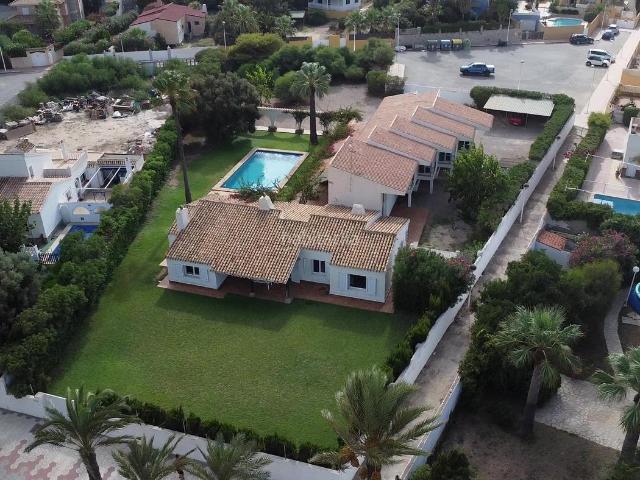 Chalet en venta en Manga del Mar Menor La, Playa del Galán. Chalet en venta en la manga. Chalets Manga del Mar Menor.