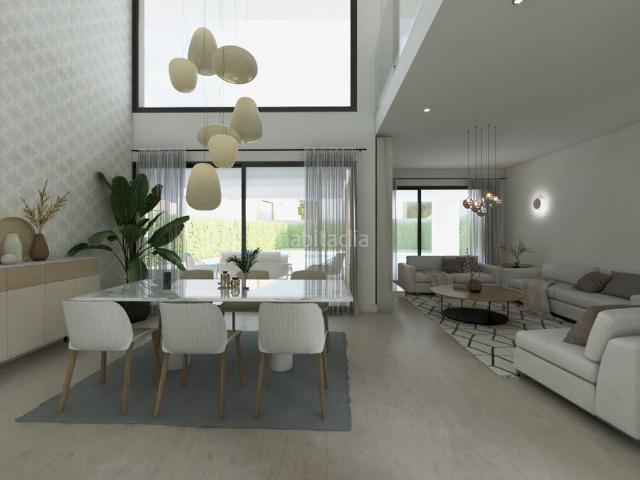 Chalet en venta en Manilva, El Castillo. Chalets.