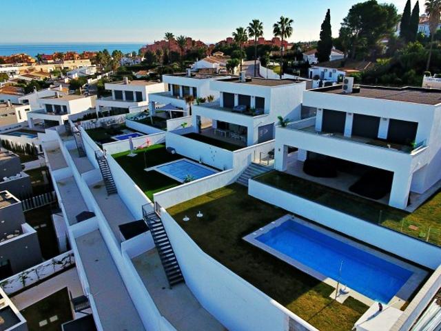 Chalet en venta en Manilva, LA DUQUESA LOS HIDALGOS
