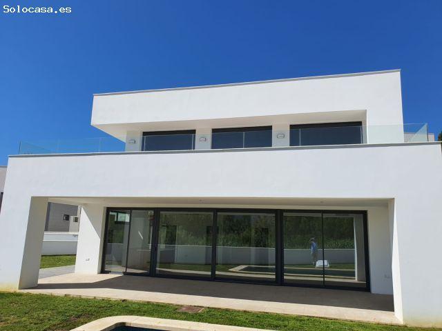 Chalet en Venta en Manilva, Málaga