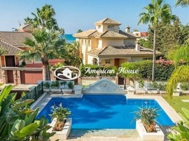 Chalet en venta en Marbella