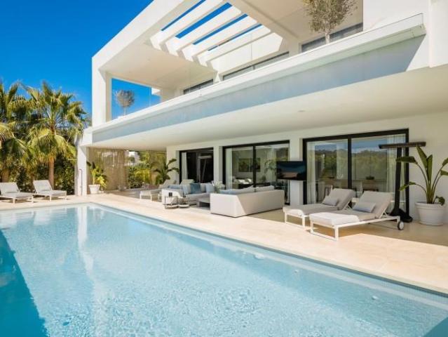 Chalet en venta en Marbella, Costa del Sol Occidental Área de Marbella