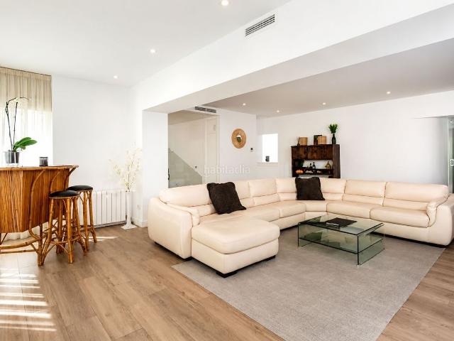 Chalet en venta en Marbella, Guadalmina Alta. Chalets.