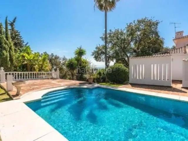 Chalet en venta en Marbella, Elviria. Chalets.