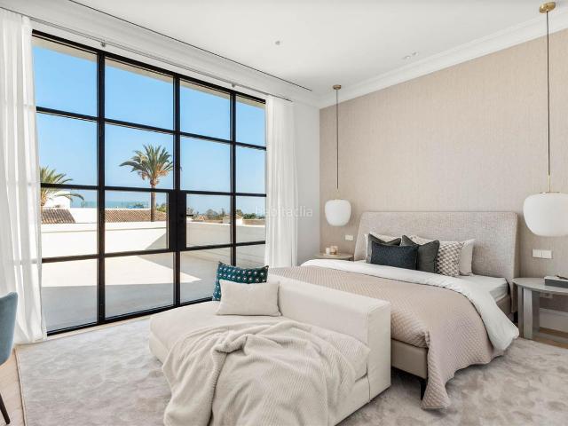 Chalet en venta en Marbella, Puerto Banús. Chalets.
