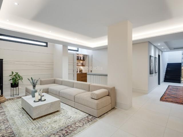 Chalet en venta en Marbella, Los Naranjos. Villa en Marbella. Chalets.