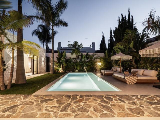 Chalet en venta en Marbella, La Dama de Noche La Alzambra. Chalets.