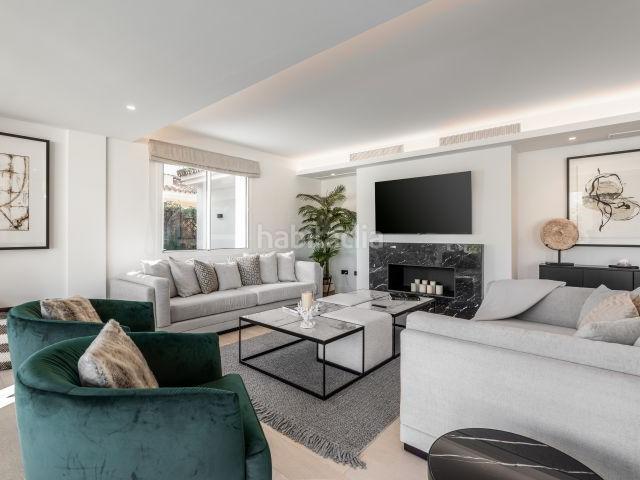 Chalet en venta en Marbella, Las Brisas. Villa en Marbella. Chalets.