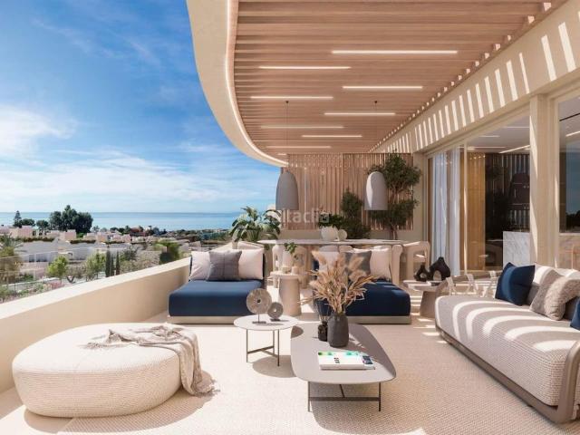 Chalet en venta en Marbella, Las Chapas Alicate Playa. MarbellaVilla. Chalets.