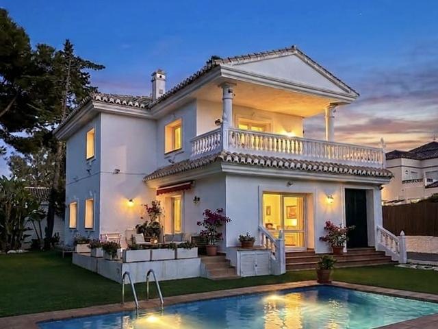 Chalet en venta en Marbella, Málaga Costa del Sol
