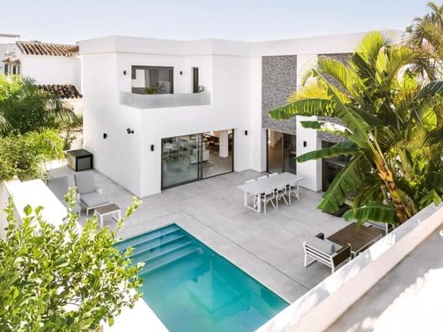 Chalet en venta en Marbella, Málaga Costa del Sol