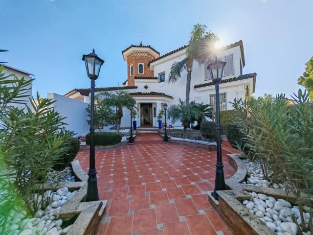 Chalet en venta en Marbella, Marbella