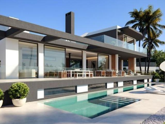 Chalet en venta en Marbella, Marbella Golden Mile Las Lomas del Marbella Club