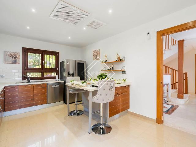 Chalet en venta en Marbella, Nagüeles Alto. Chalets.