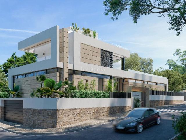 Chalet en venta en Marbella, Nueva Andalucía centro. Chalets.