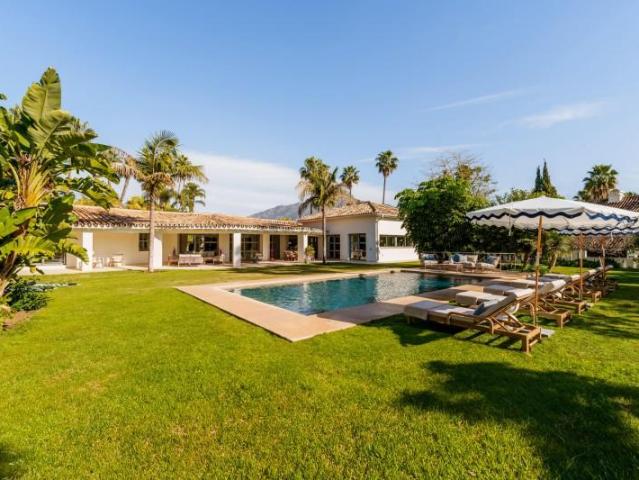 Chalet en venta en Marbella, Nueva Andalucia La Cerquilla