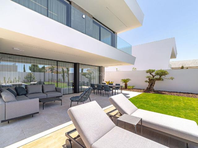 Chalet en venta en Marbella, Nueva Alcántara. Chalets.