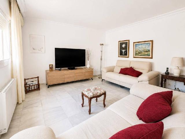 Chalet en venta en Marbella, San Pedro de Alcántara Pueblo. Exclusiva casa adosada en San Pedro Alcántara. Chalets.