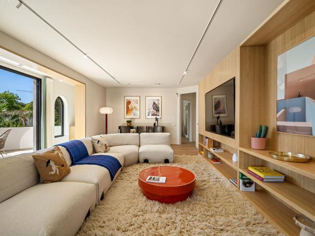 Chalet en venta en Marbella, Puerto Banús. Chalets.