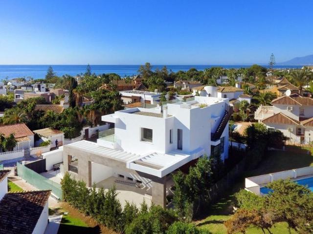Chalet en venta en Marbella, Urb. Marbesa
