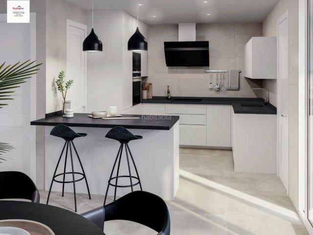 Chalet en venta en Marbella, Valdeolletas Las Cancelas Xarblanca. Villas urbanas en Marbella con magnificas vistas al mar. Chalets.