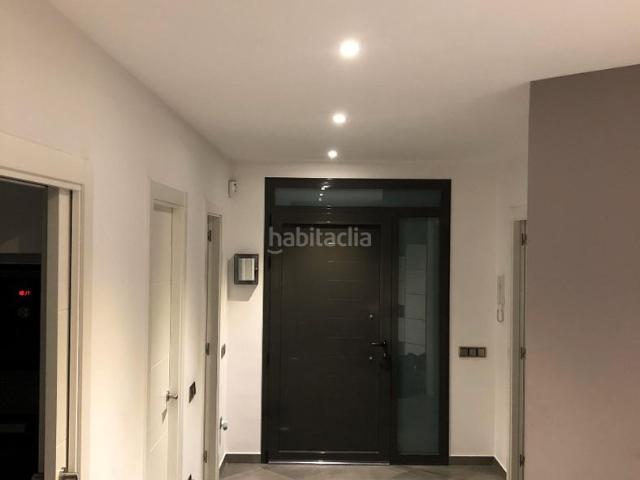 Chalet en venta en Masies de Voltregà Les. Masies de Voltrega Vinyoles Xalet semi nuevoen venta de 450m2 de parcela con piscina. Chalets Masies de Voltregà.