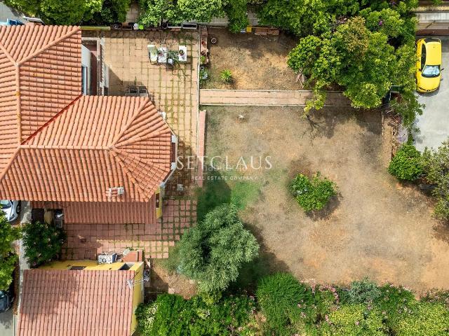 Chalet en venta en Masnou El, Centre. Casa señorial con gran parcela en el corazón de El Masnou. Chalets Masnou.