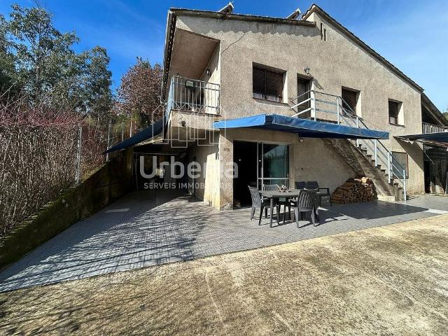 Chalet en venta en Massanes, de 130 m² 5 habitaciones por 244.000