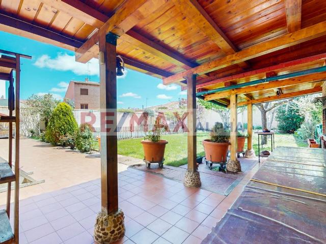Chalet en venta en Medina del Campo. Chalets Medina del.