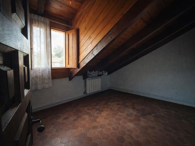 Chalet en venta en Mediona. CASA A REFORMAR, IDEAL FAMILIAS. Chalets.