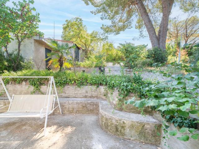 Chalet en venta en Méntrida. Chalet independiente en venta en Méntrida. Chalets.