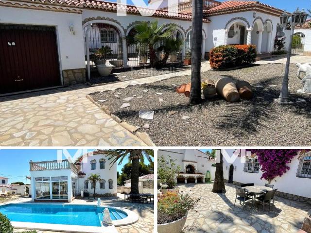 Chalet en venta en Miami Platja, Centre Costa Dorada. Chalet independiente en parcela de casi 1.000m2. Chalets Miami.