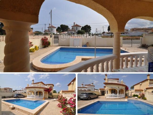 Chalet en venta en Miami Platja, Centre Costa Dorada. Bonita y coqueta casa en Miami Playa!. Chalets Miami.