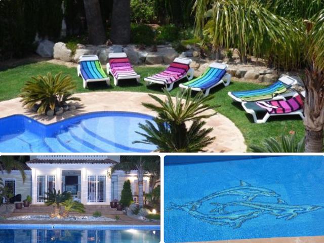 Chalet en venta en Miami Platja, Passeig Marítim Costa Dorada. Excepcional y impresionante villa de lujo con acabados de primera. Chalets Miami.