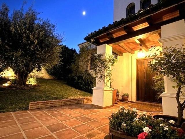 Chalet en venta en Mijas