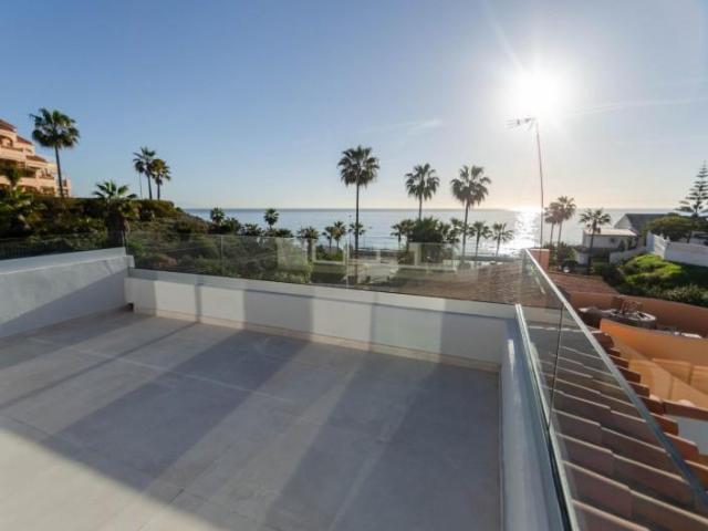 Chalet en venta en Mijas, Calaburra Chaparral
