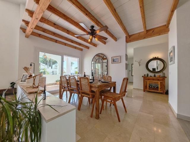 Chalet en venta en Mijas, Calahonda. Villa Aislada de 3 dormitorios en Calahonda. Chalets.