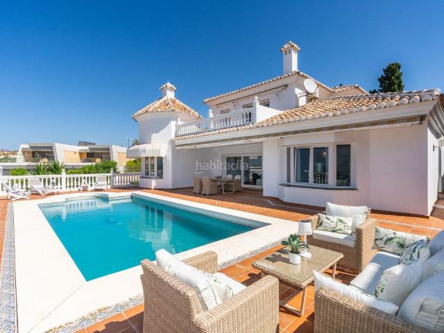 Chalet en venta en Mijas, El Faro de Calaburra Chaparral. Villa Aislada de 4 dormitorios en El Chaparral. Chalets.