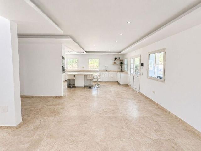 Chalet en venta en Mijas, Hipódromo Cerrado del Águila. Chalets.