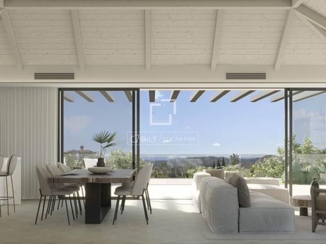 Chalet en venta en Mijas, La Cala Golf Lagar Martell. Casa villa de obra nueva de 4 dormitorios en venta en malagaoeste, Costa del Sol. Chalets.