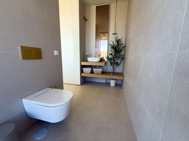 Chalet en venta en Mijas, La Cala Golf Lagar Martell. VILLA DE LUJO EN ZONA DE LA CALA GOLF MIJAS. Chalets.