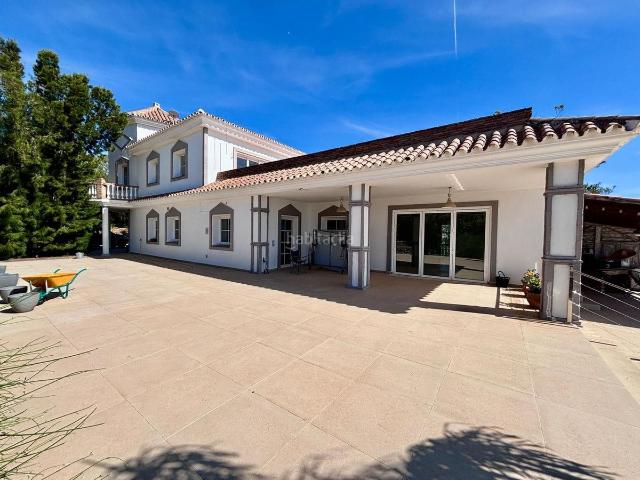Chalet en venta en Mijas, La Cala Mijas. Villa Aislada de 5 dormitorios en La Cala. Chalets.