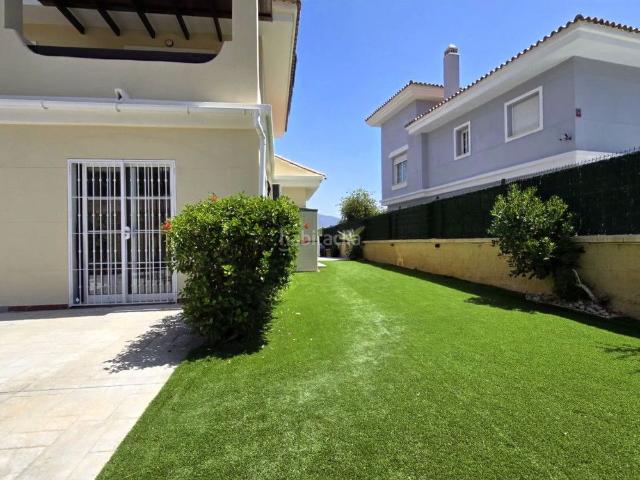 Chalet en venta en Mijas, Mijas Golf. Villa Aislada de 5 dormitorios en La Cala Hills. Chalets.