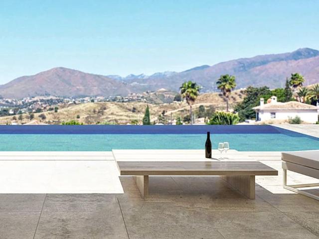 Chalet en venta en Mijas, Mijas Golf. Villa de Lujo en Mijas zona La Cala Hills. Chalets.