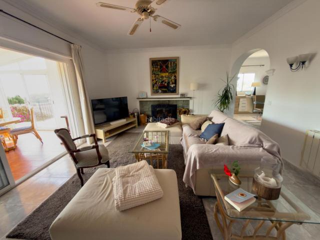 Chalet en venta en Mijas, Mijas pueblo. Mijas Preciosa Villa 2 viviendas, 6 Dormitorios, Vistas al mar, Licencia Turística. Chalets.