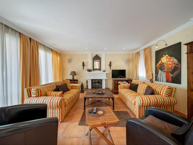 Chalet en venta en Mijas, Mijas pueblo. Chalets.