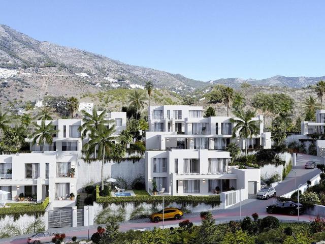 Chalet en venta en Mijas, Mijas pueblo. Villa de lujo de 4 dormitorios y 4 baños con vistas al mar. Zona Mijas Pueblo. Chalets.