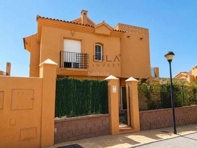 Chalet en venta en Mijas, Riviera del Sol. Chalet en venta para reformar en Urb. Las Begonias, Riviera del Sol, Mijas Costa. Chalets.