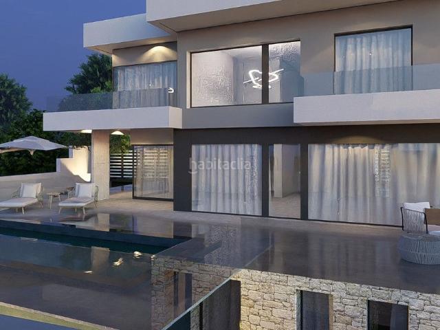 Chalet en venta en Mijas, Riviera del Sol. Exclusiva Villa en construcción en Riviera del Sol con vistas al marEN Exclusive Villa under construction in Riviera del Sol with. Chalets.